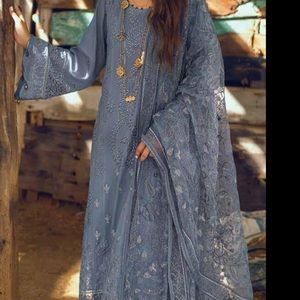 Elegant Blue Long Sleeve Dress